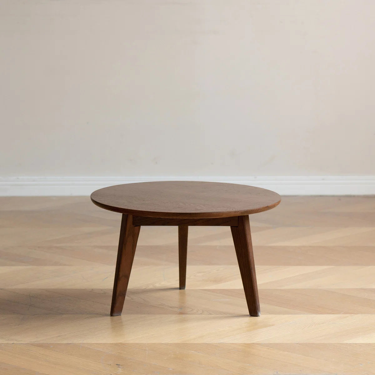 Carpentray 24x24 Inch Round Walnut Coffee Table