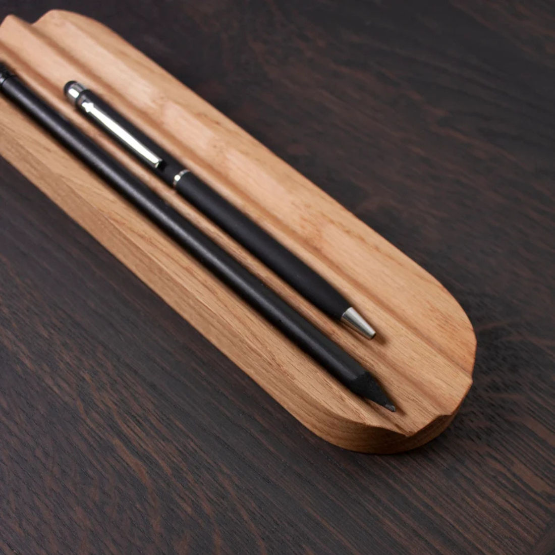 Carpentray Wooden Pen Holder