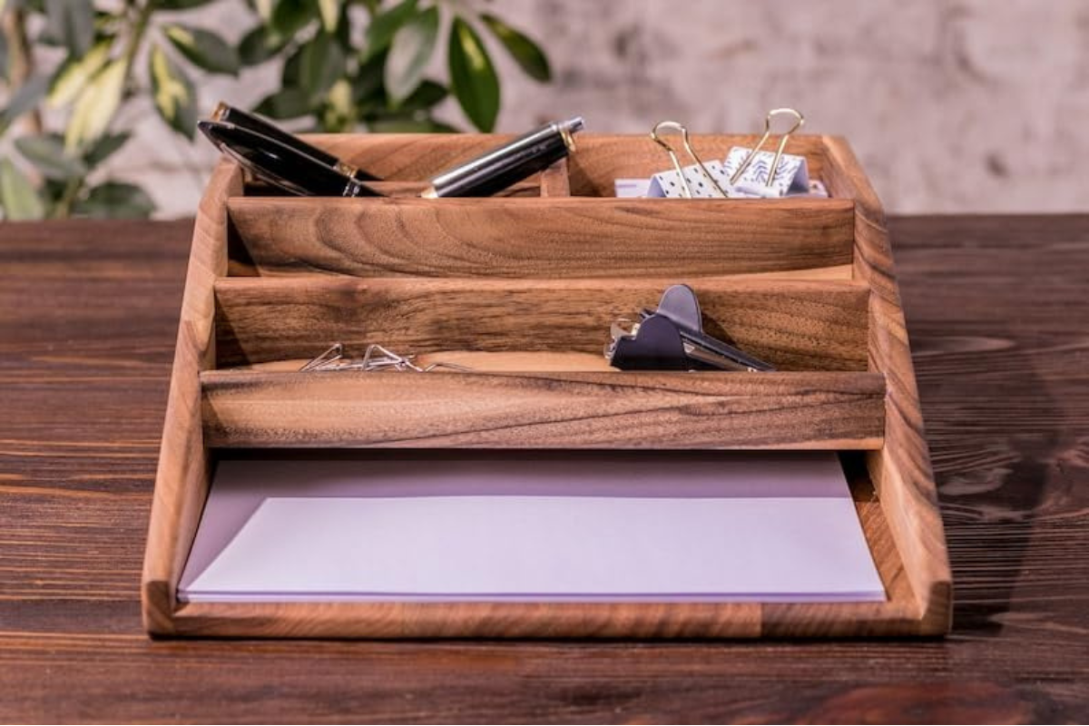 Carpentray Wooden Office Desk Organizer Tary