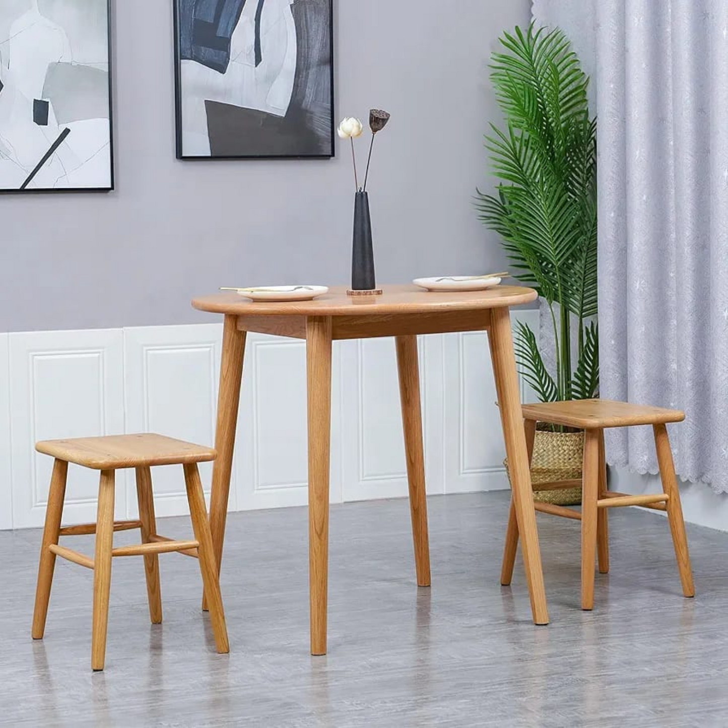 Carpentray 32" Round Dining Table