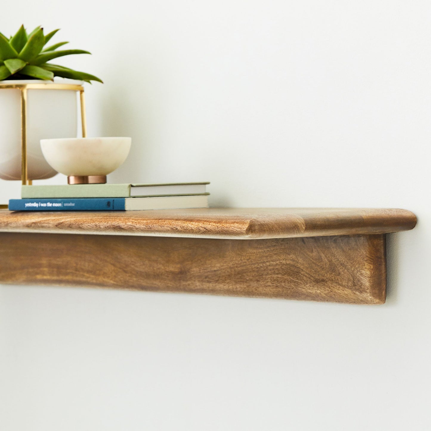 Carpentray Wooden Wall Shelf 12/18 inch