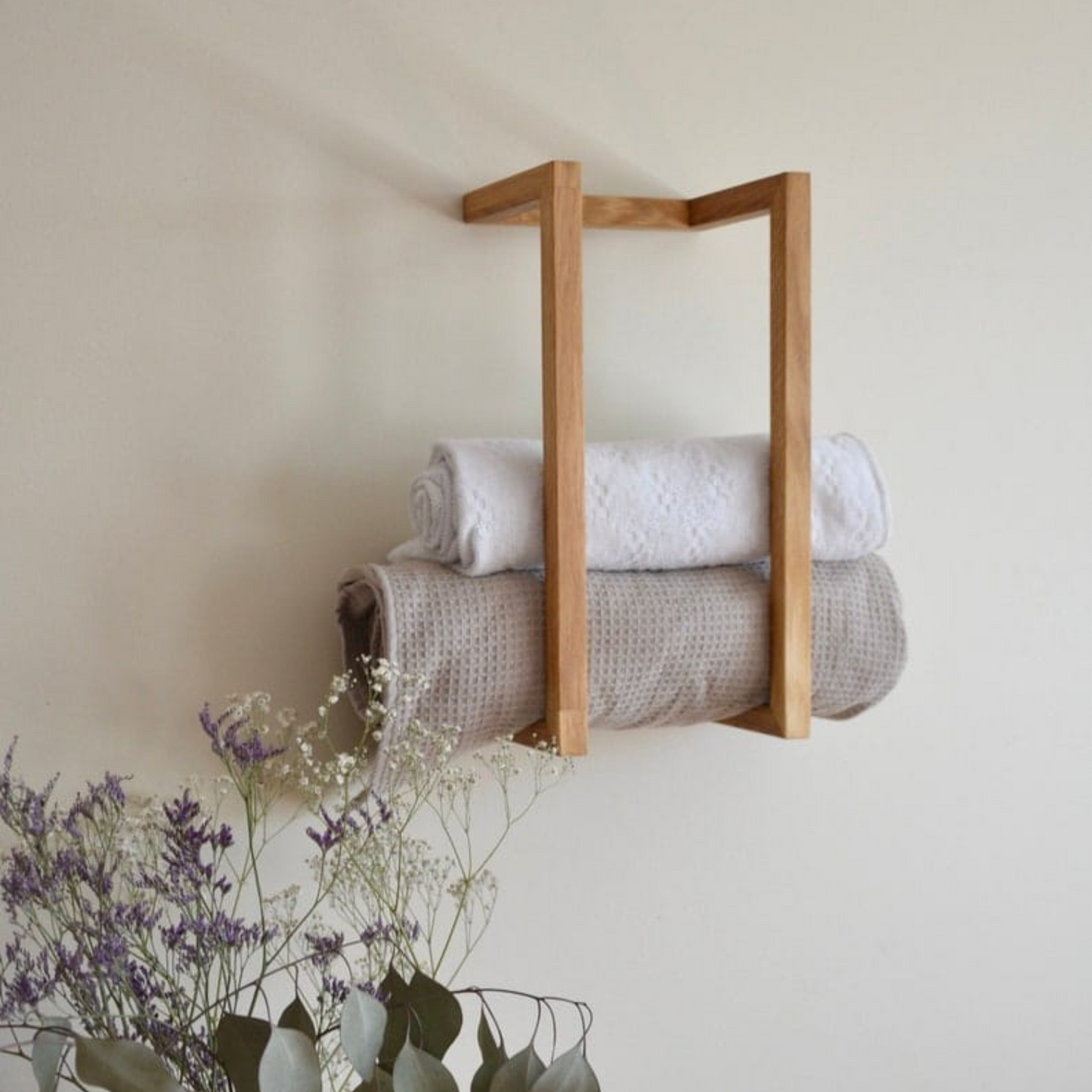 Carpentray Bathroom Towel Hanger Holder