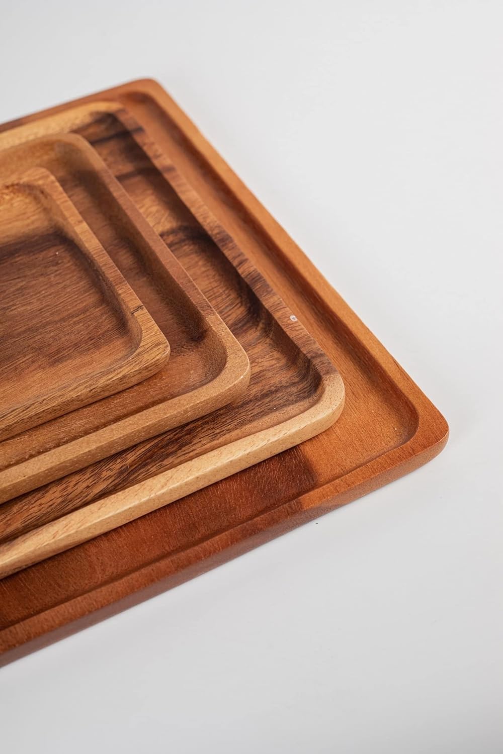 carpentray luxury square acacia wood nesting plates/trays/charger (set of 4)