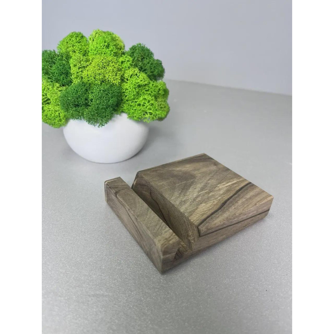 carpentray wooden mobile stand