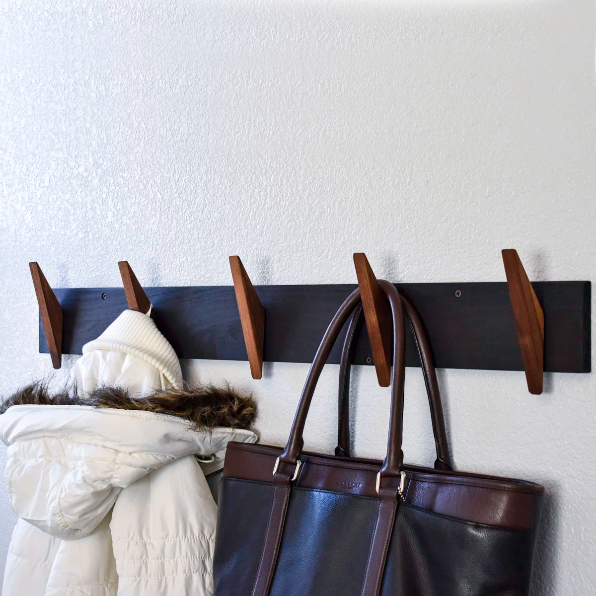 carpentray wooden wall hooks with 5 hooks