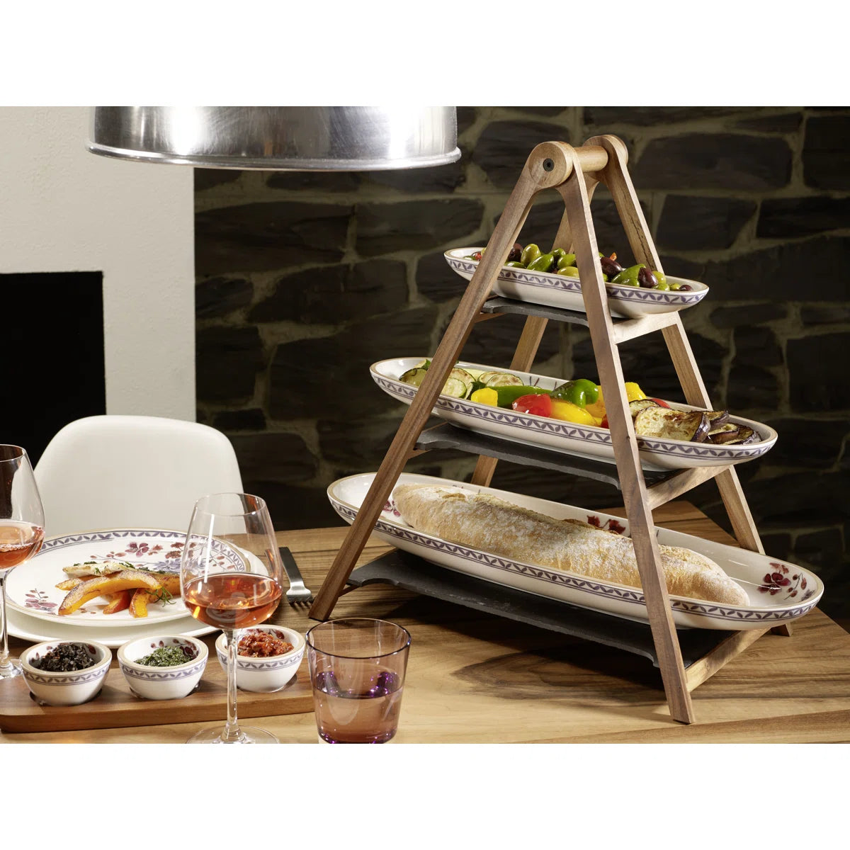carpentray smole square for living room wooden