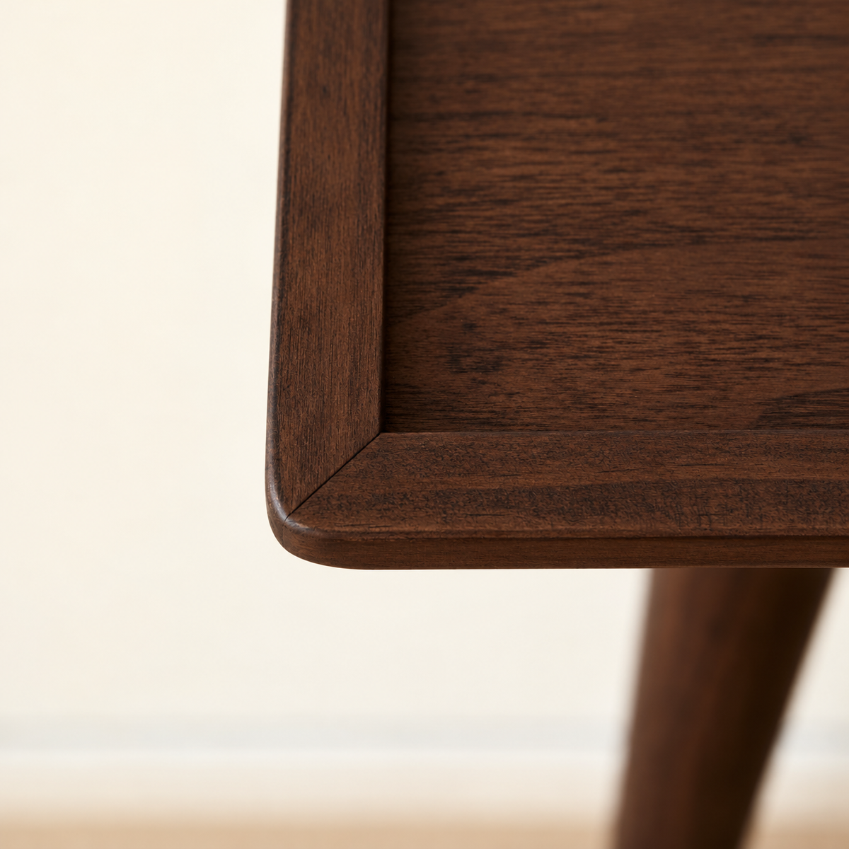 Carpentray 120cm Long Walnut Console Table | Modern Wooden Entryway Table
