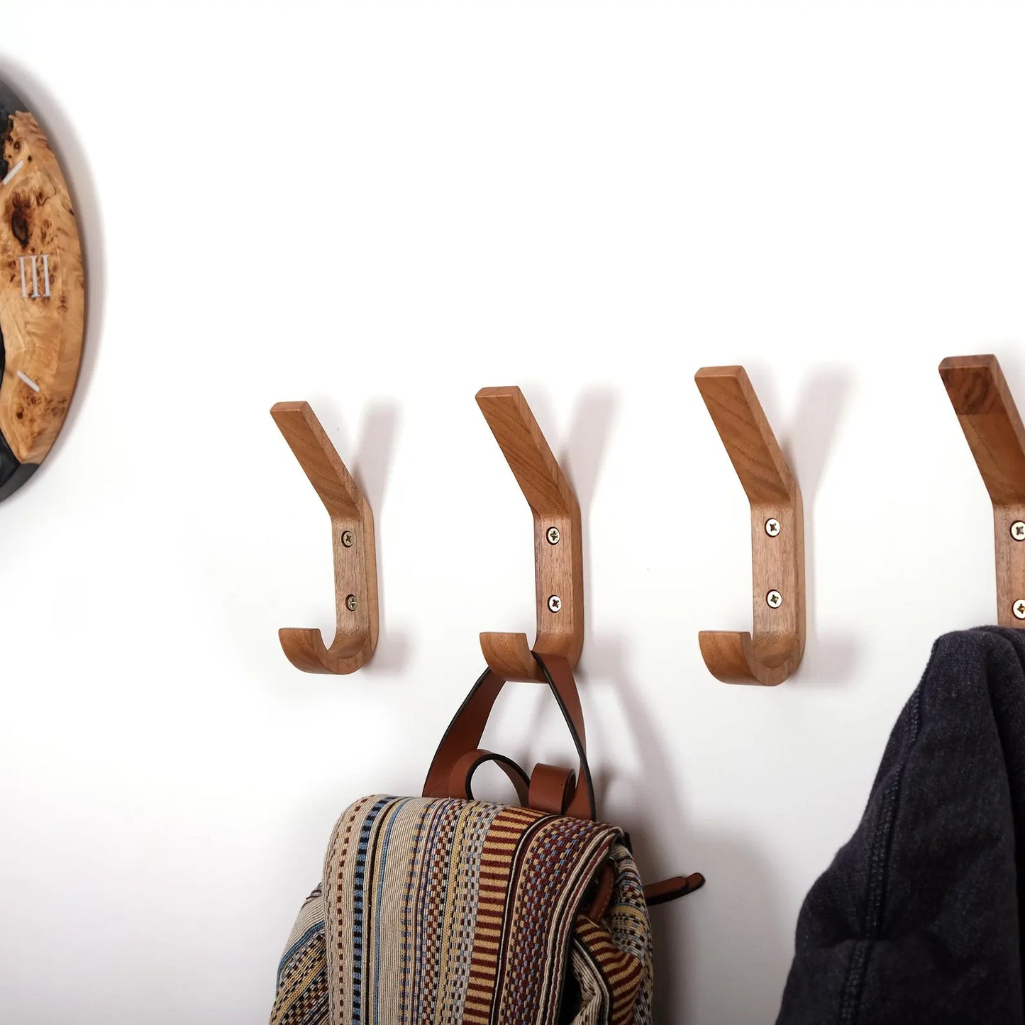 Carpentray Set of 4 Wooden Wall Premium Hooks